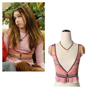 Hannah Montana wardrobe! Miley’s stripped vest